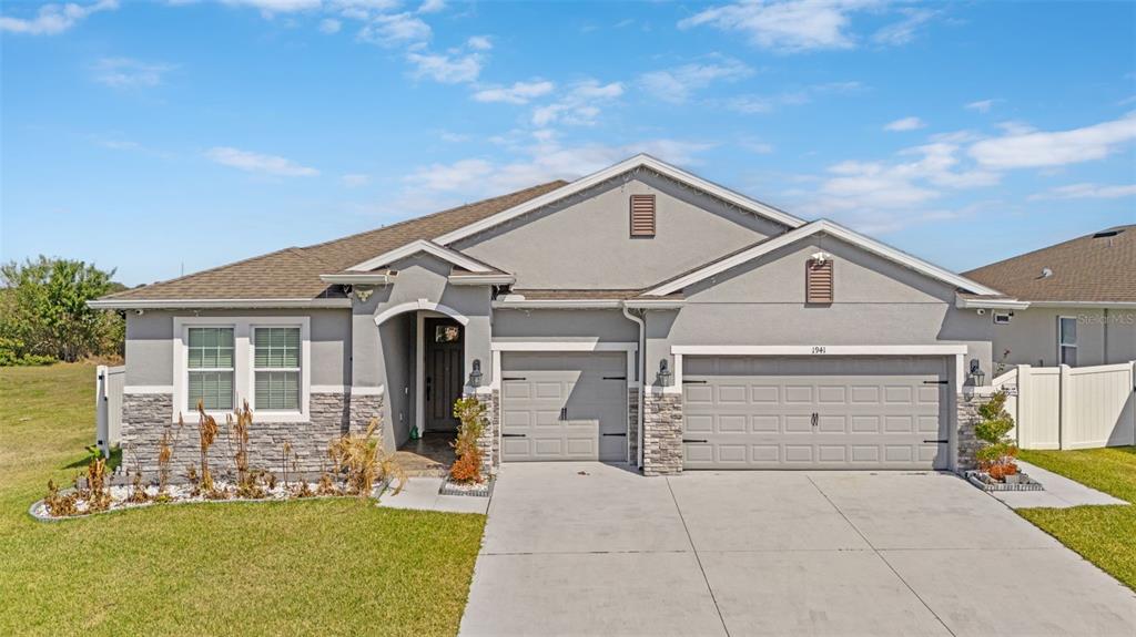 1941 PARTIN TERRACE ROAD, KISSIMMEE, FL — photo 2 of 30