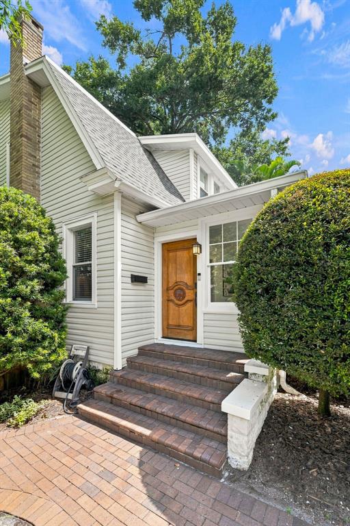 841 24TH AVENUE N, ST PETERSBURG, FL — photo 3 of 68