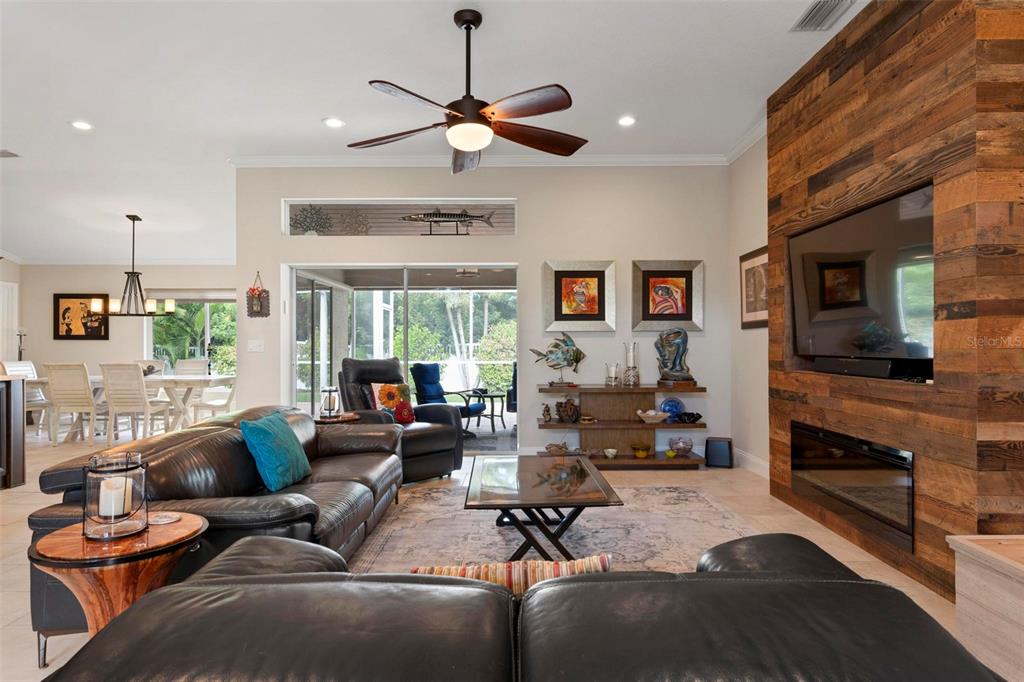 586 OAK BAY DRIVE, OSPREY, FL — photo 4 of 30