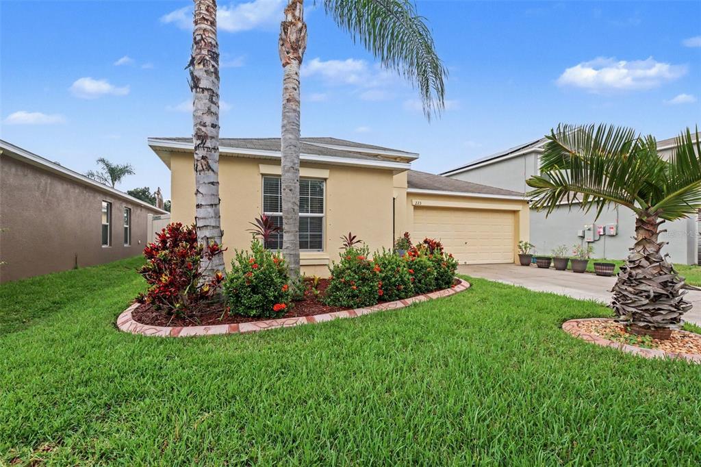 223 CASCADE BEND DRIVE, RUSKIN, FL — photo 3 of 24