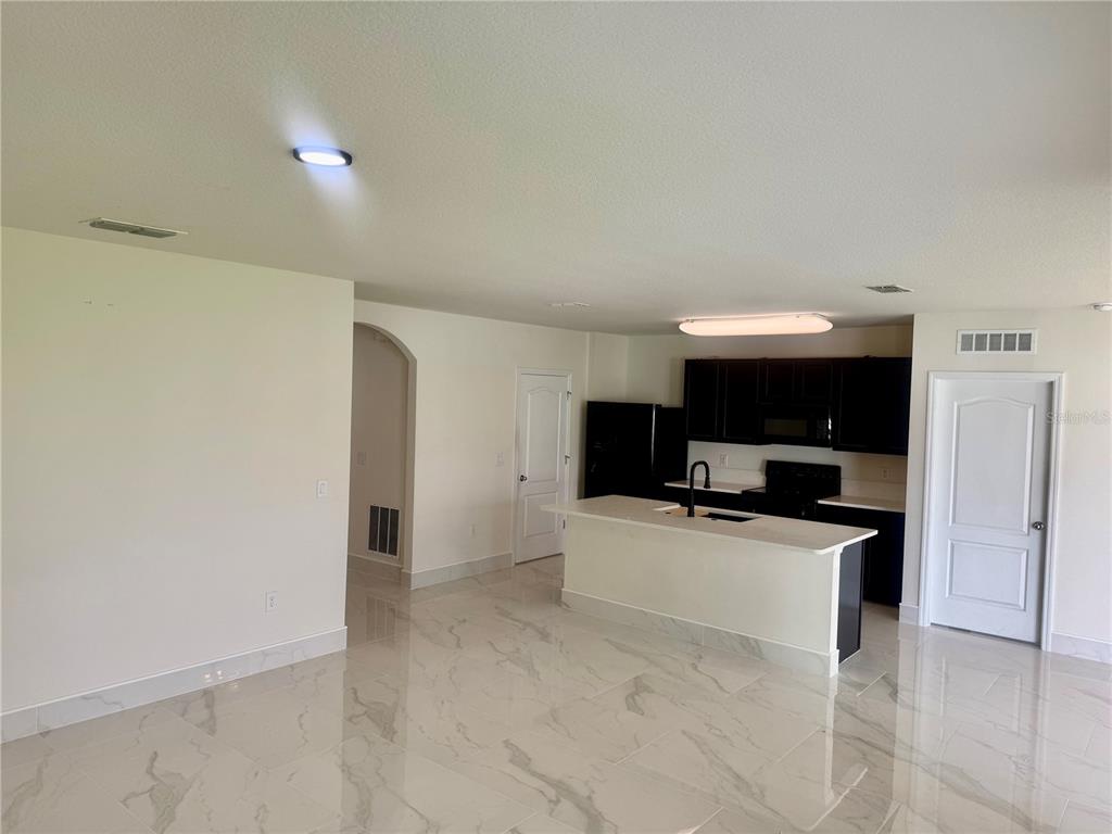 1895 HICKORY BLUFF RD, KISSIMMEE, FL — photo 3 of 28