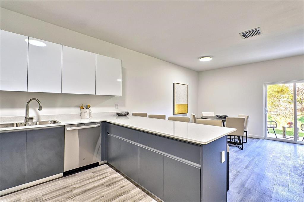1593 NW 29TH ROAD UNIT 2, GAINESVILLE, FL — photo 4 of 28