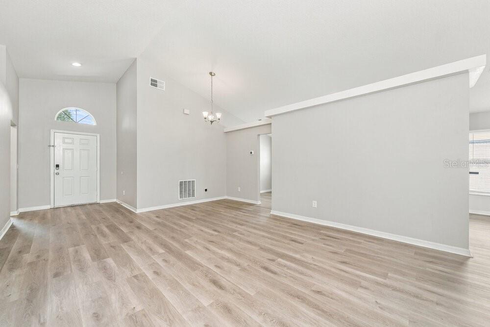 3027 EAGLE CROSSING DRIVE, KISSIMMEE, FL — photo 4 of 16