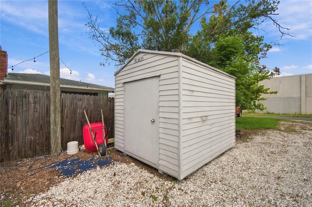 2501 57TH PLACE N, ST PETERSBURG, FL — photo 5 of 44