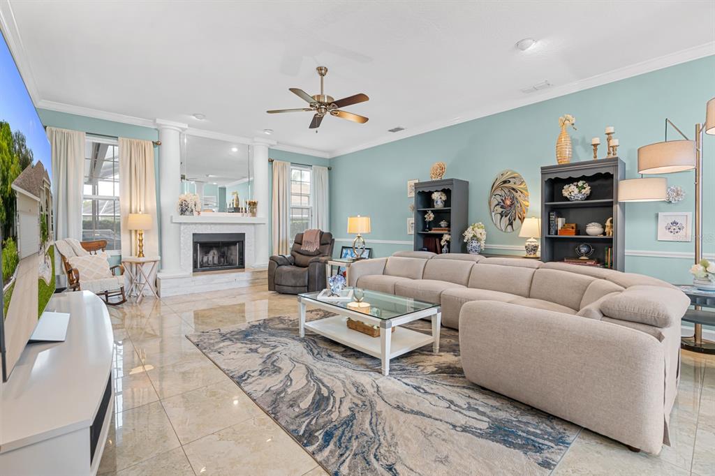 4202 AUGUSTA TERRACE E, BRADENTON, FL — photo 5 of 30