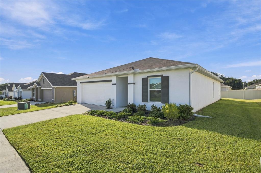 10306 SE 161ST LANE ROAD, SUMMERFIELD, FL — photo 2 of 30