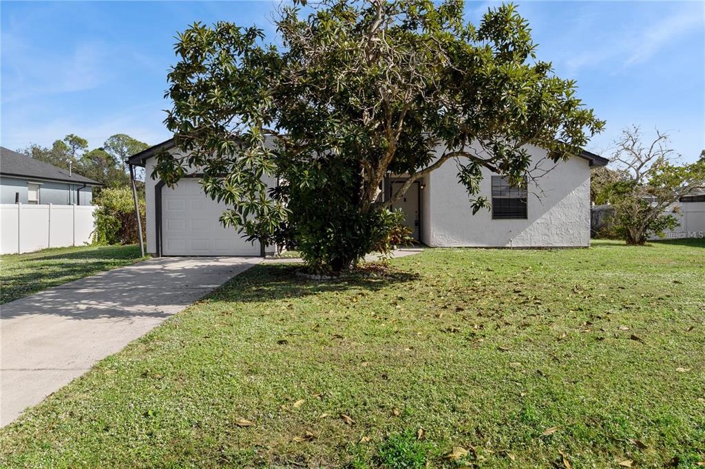 2861 DETACHED CIRCLE SE