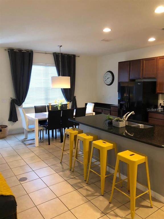 921 LAS FUENTES DRIVE, KISSIMMEE, FL — photo 2 of 15