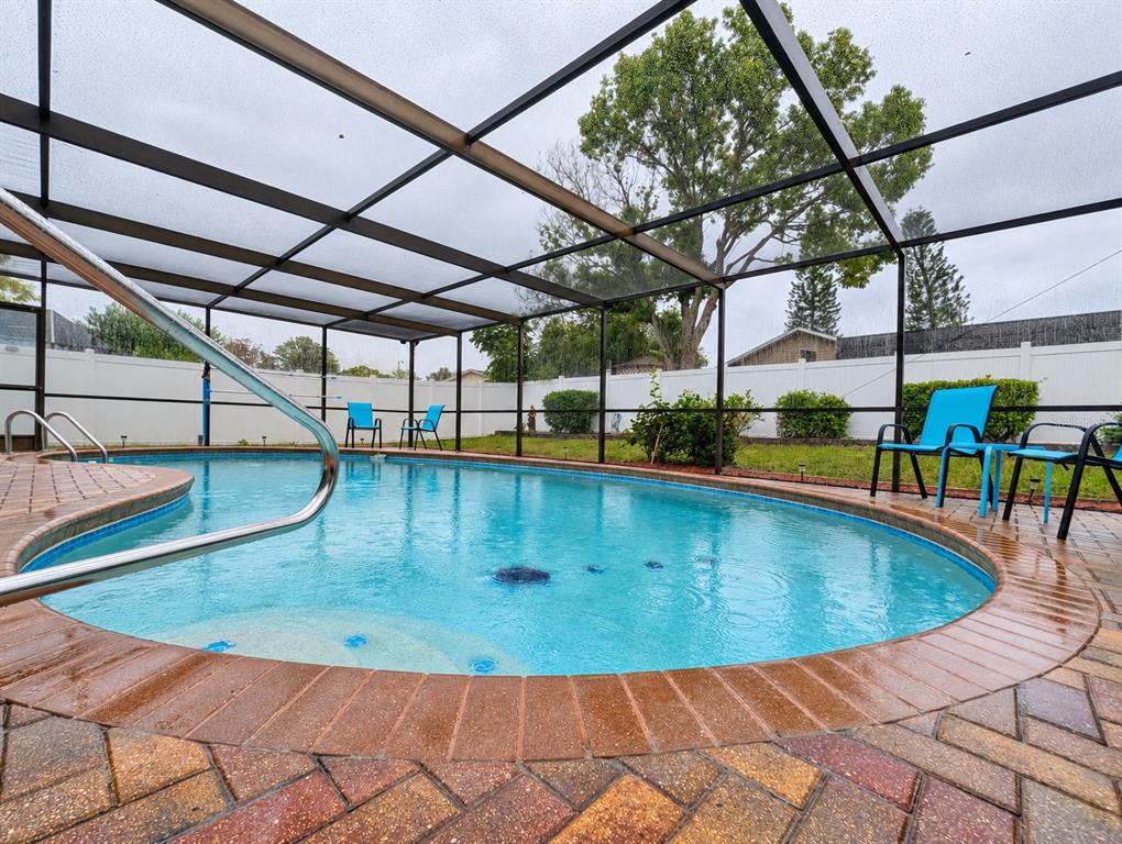 7136 VISTA WAY, PORT RICHEY, FL — photo 3 of 24