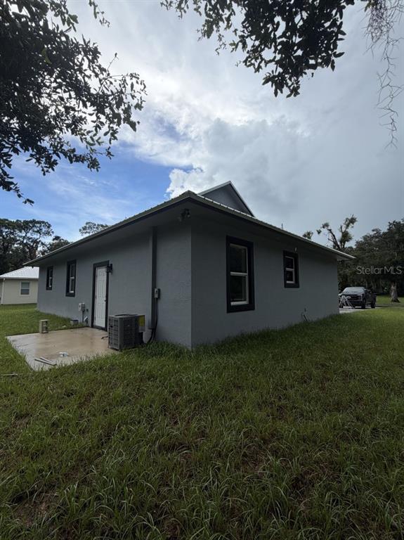 612 SE 13TH AVENUE, OKEECHOBEE, FL — photo 2 of 30