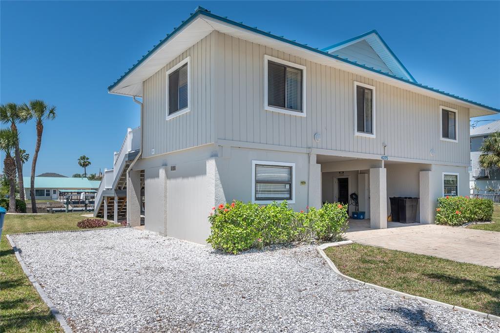 4275 BELLAIRE DRIVE