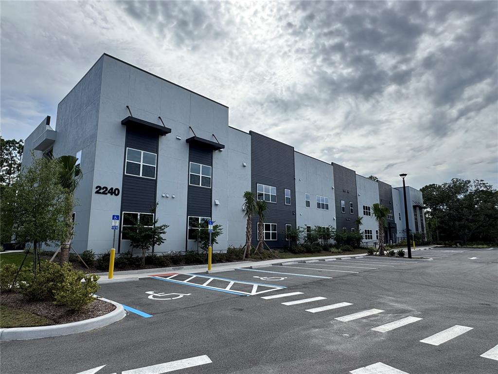 2240 FLORIDA DRIVE UNIT 203