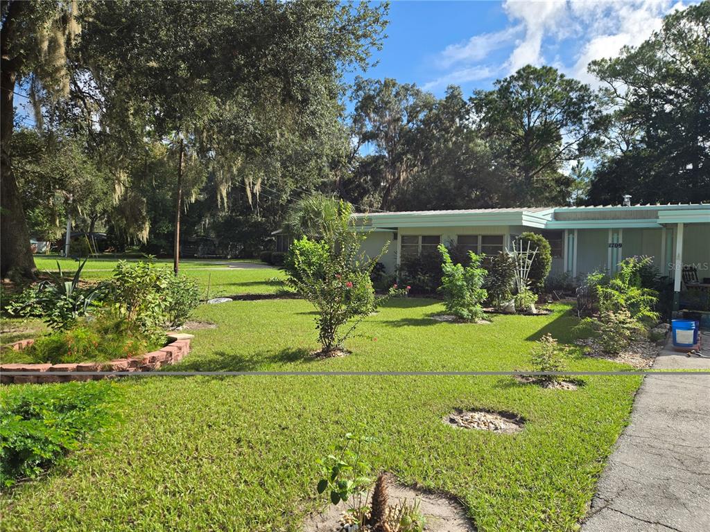 1709 SE 169TH TERRACE ROAD, SILVER SPRINGS, FL — photo 4 of 14