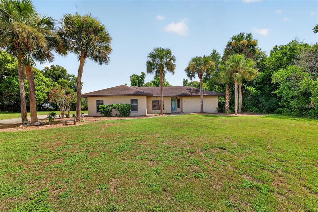 2085 SUSSEX DRIVE, MOUNT DORA, FL — photo 5 of 30