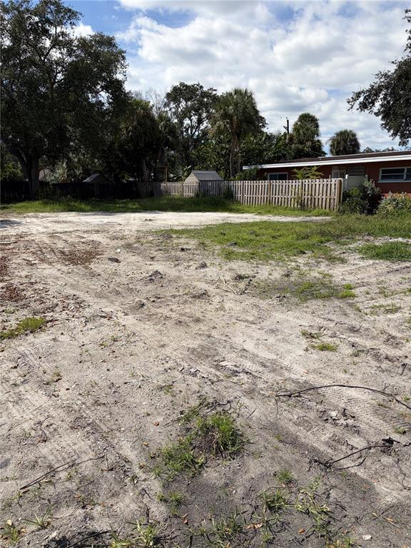 4210 HUNTINGTON STREET NE, ST PETERSBURG, FL — photo 3 of 7
