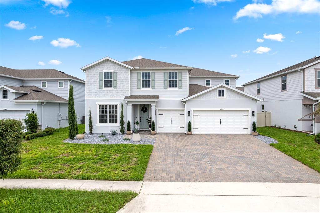 2640 HILLTOP LOOP