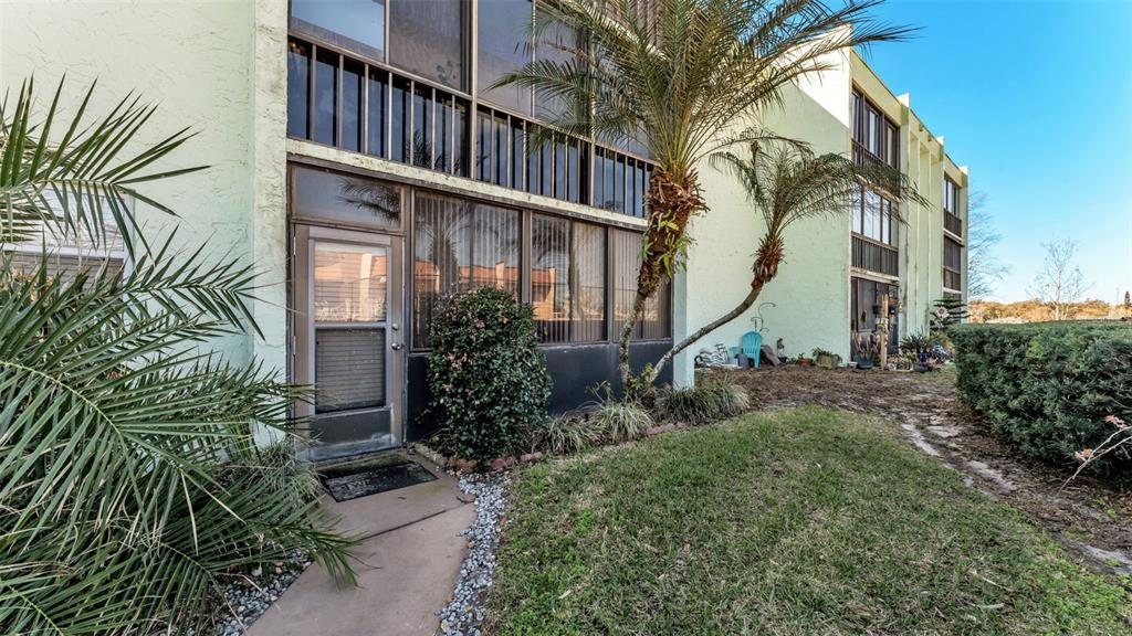 1130 N LAKE PARKER AVENUE UNIT A109