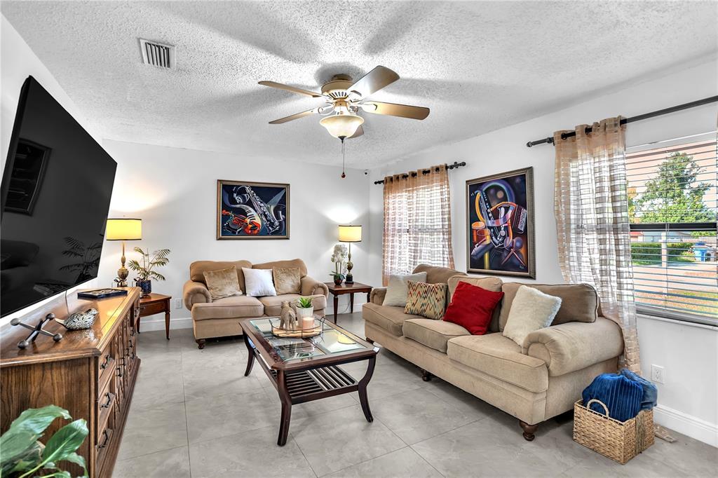 6011 ROSEWOOD DRIVE, TAMPA, FL — photo 3 of 21