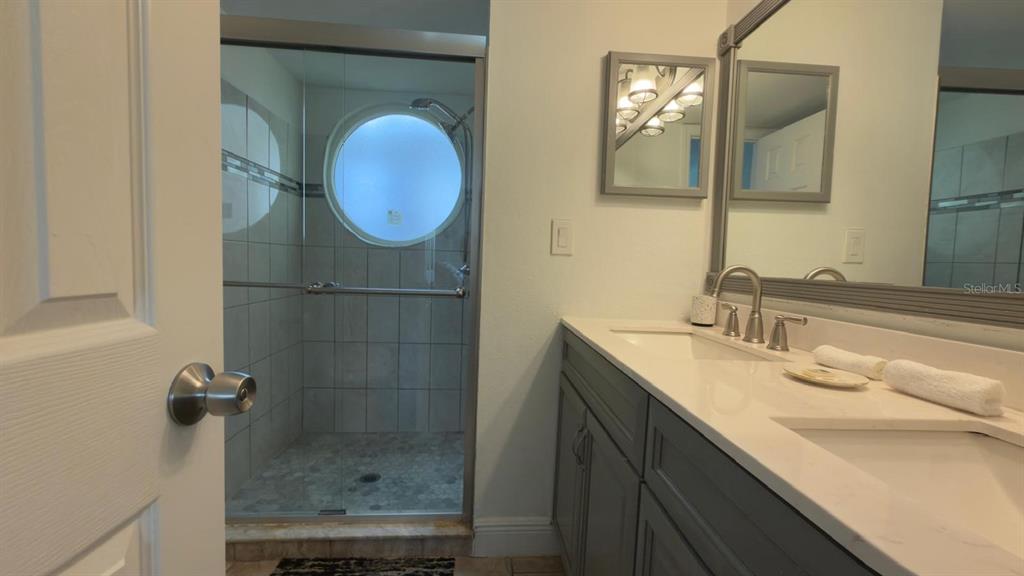 5014 LAGUNA BAY CIRCLE UNIT 111, KISSIMMEE, FL — photo 5 of 30