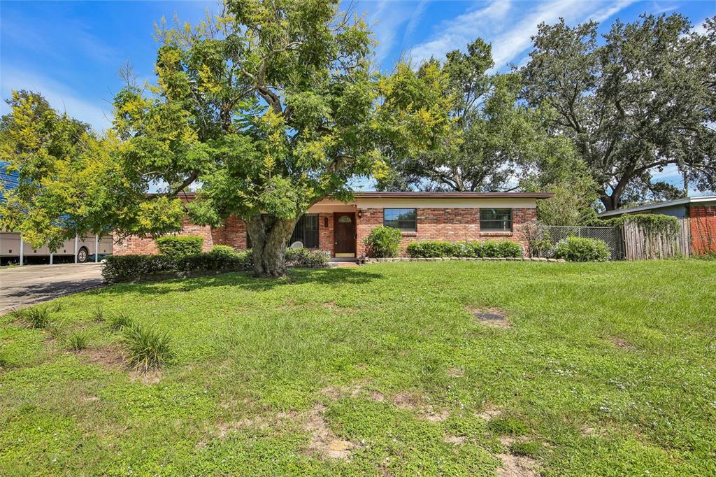 512 WHITE OAK AVENUE, BRANDON, FL — photo 2 of 30