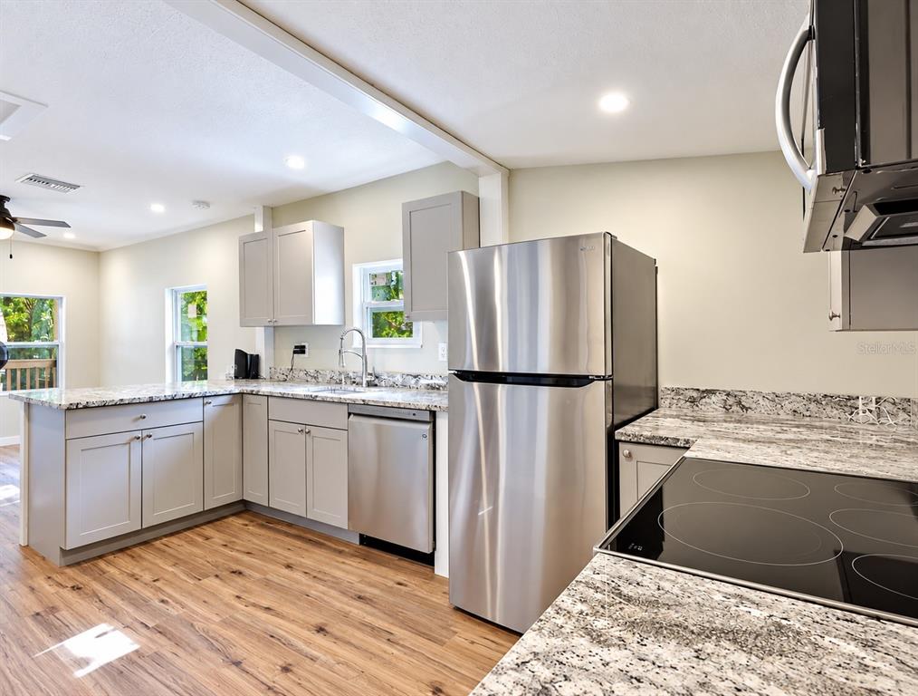 3103 E EMMA STREET, TAMPA, FL — photo 4 of 6