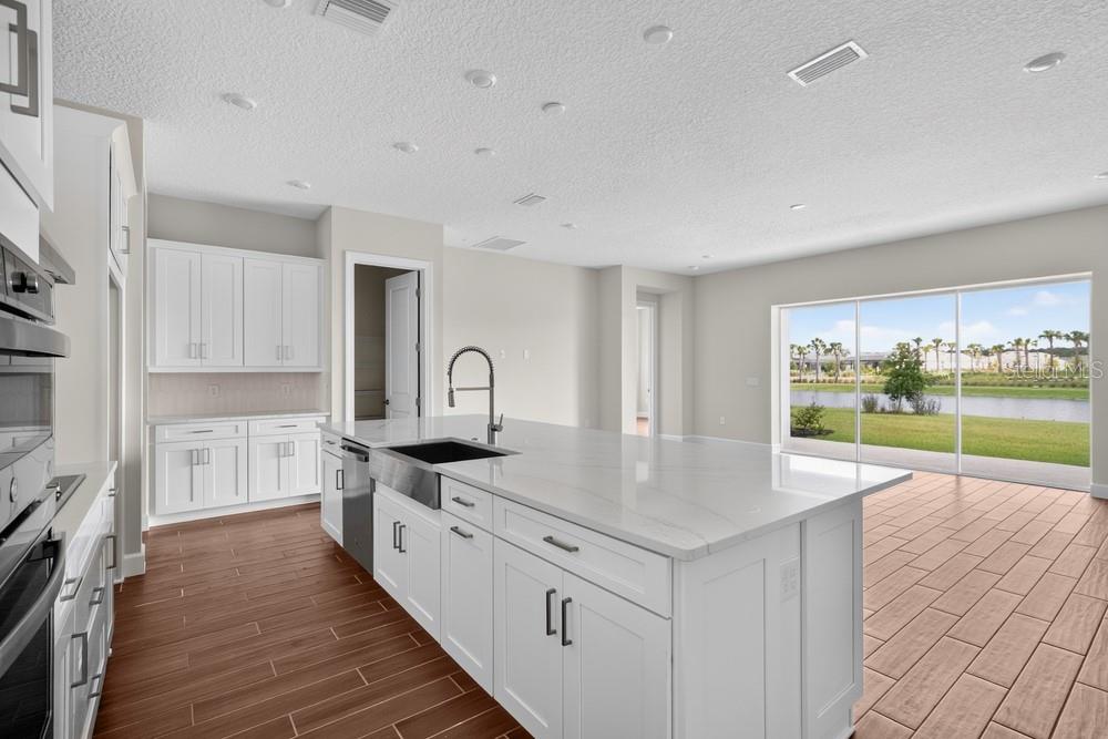 5683 NEVIS TERRACE, KISSIMMEE, FL — photo 5 of 48