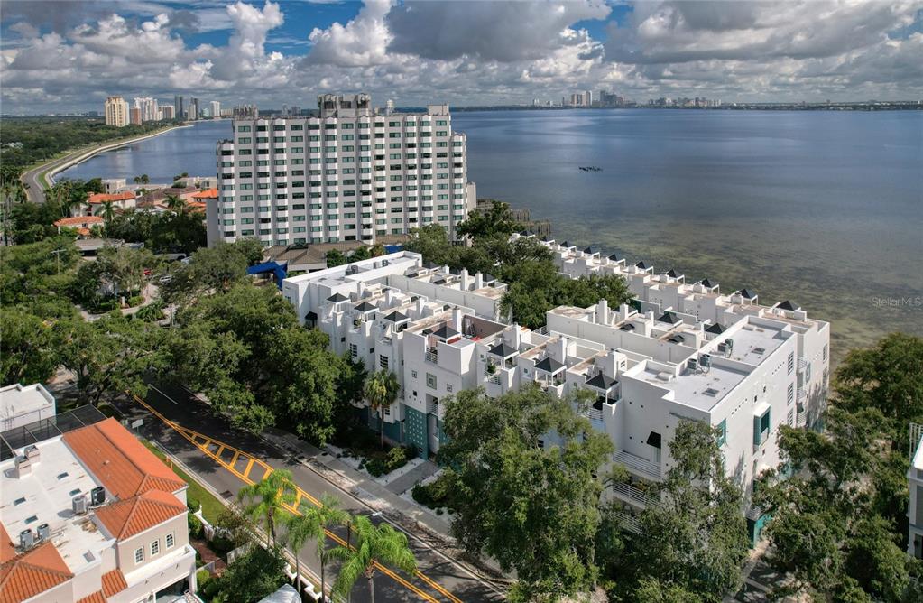 4950 BAYSHORE BOULEVARD UNIT 16, TAMPA, FL — photo 2 of 30