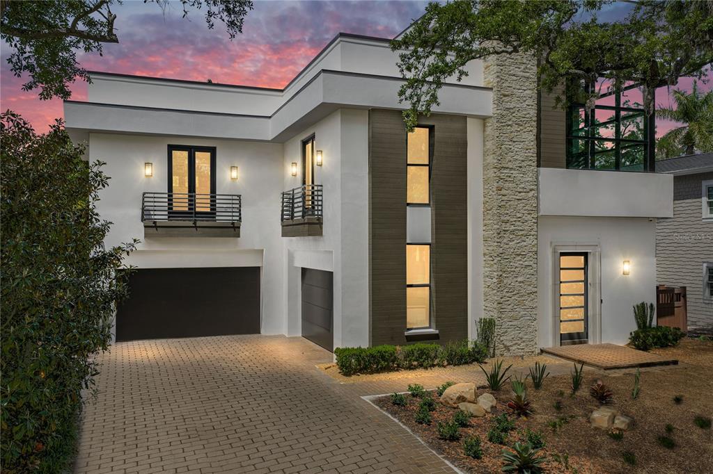 2903 W HAWTHORNE ROAD, TAMPA, FL — photo 3 of 30