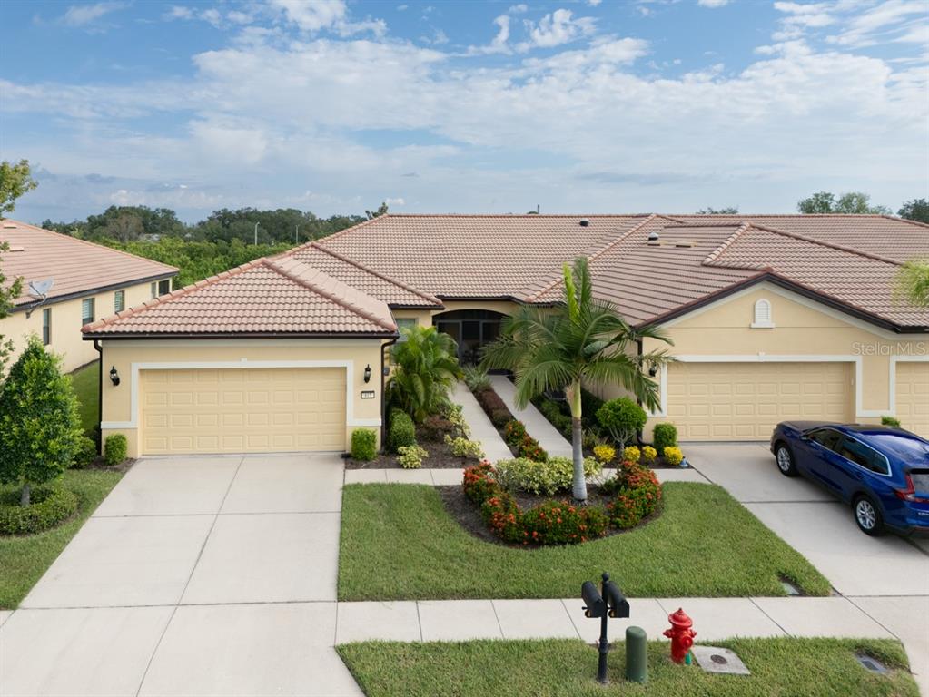 415 BRANDYWINE FALLS COURT
