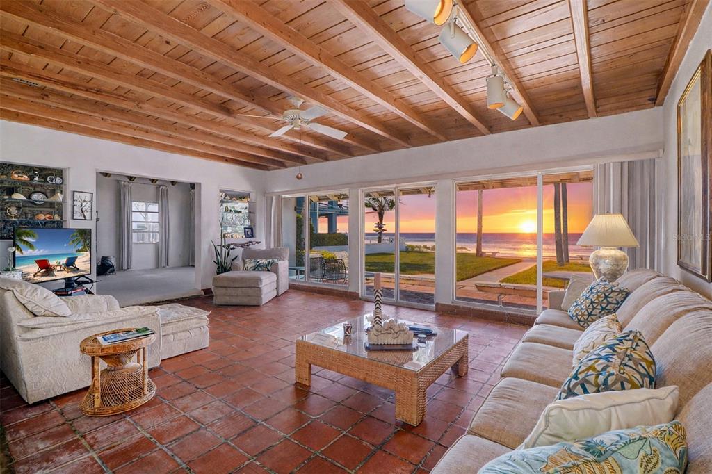 18206 SUNSET BOULEVARD