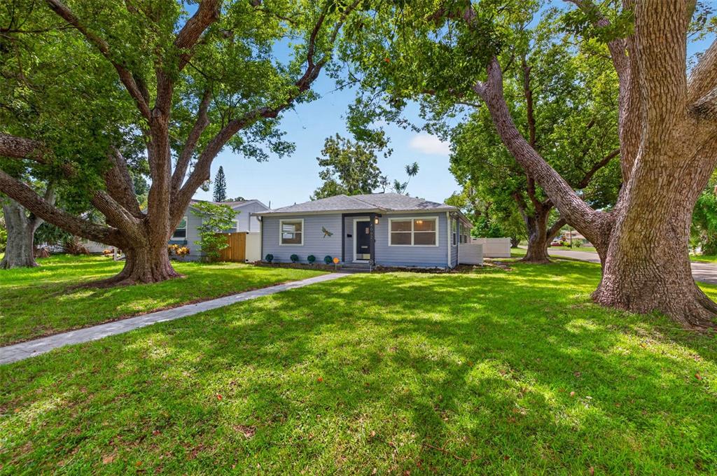 4062 3RD AVENUE N, ST PETERSBURG, FL — photo 3 of 30