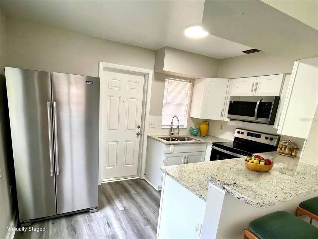 810 LEXINGTON STREET, LAKELAND, FL — photo 5 of 14
