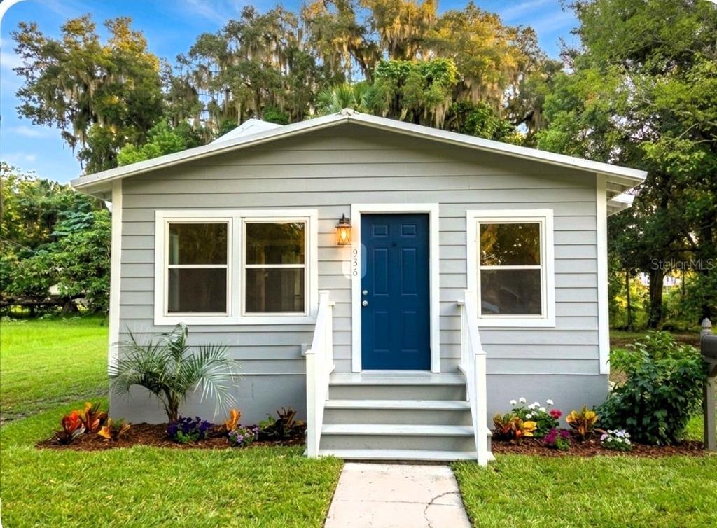936 LAKE ARGENTA DRIVE, CRESCENT CITY, FL — photo 2 of 30