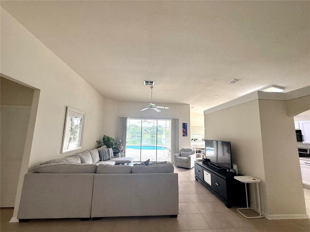 1836 EVERHART DRIVE, ORLANDO, FL — photo 5 of 22