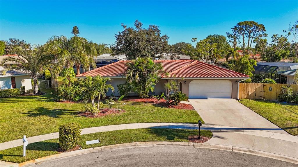 2851 HARDEE DRIVE, SARASOTA, FL — photo 2 of 30