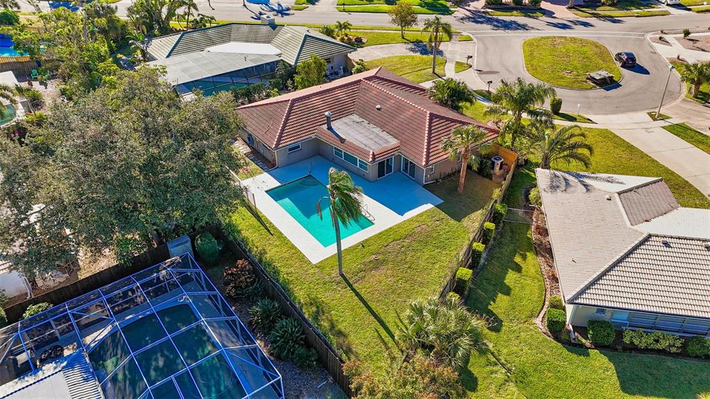 2851 HARDEE DRIVE, SARASOTA, FL — photo 3 of 30