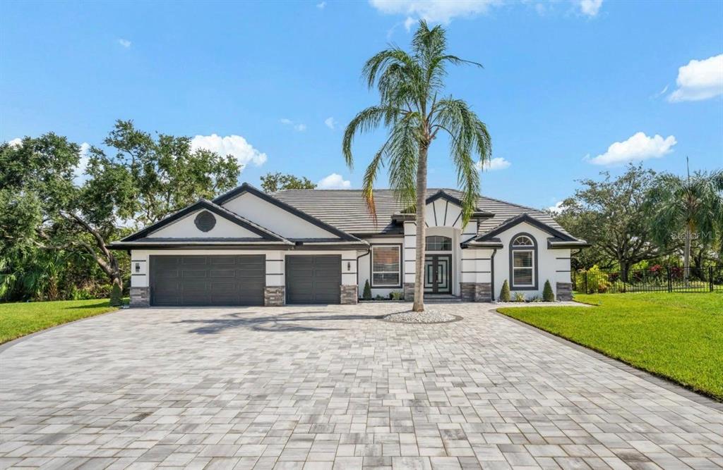 9701 PORT COLONY WAY, TAMPA, FL — photo 2 of 30