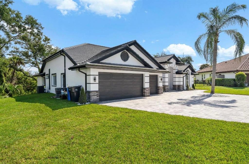 9701 PORT COLONY WAY, TAMPA, FL — photo 4 of 30