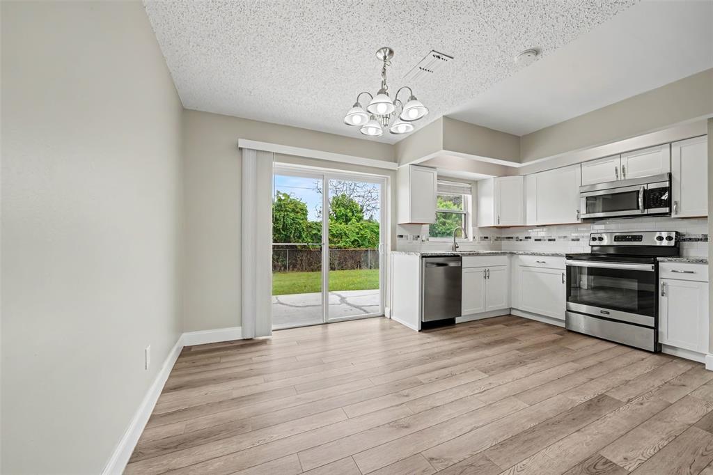 117 SNAPDRAGON COURT, KISSIMMEE, FL — photo 5 of 16
