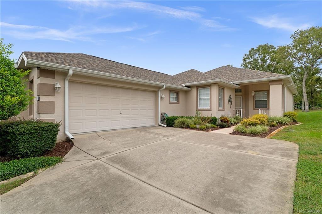 94 W BYRSONIMA LOOP, HOMOSASSA, FL — photo 2 of 30