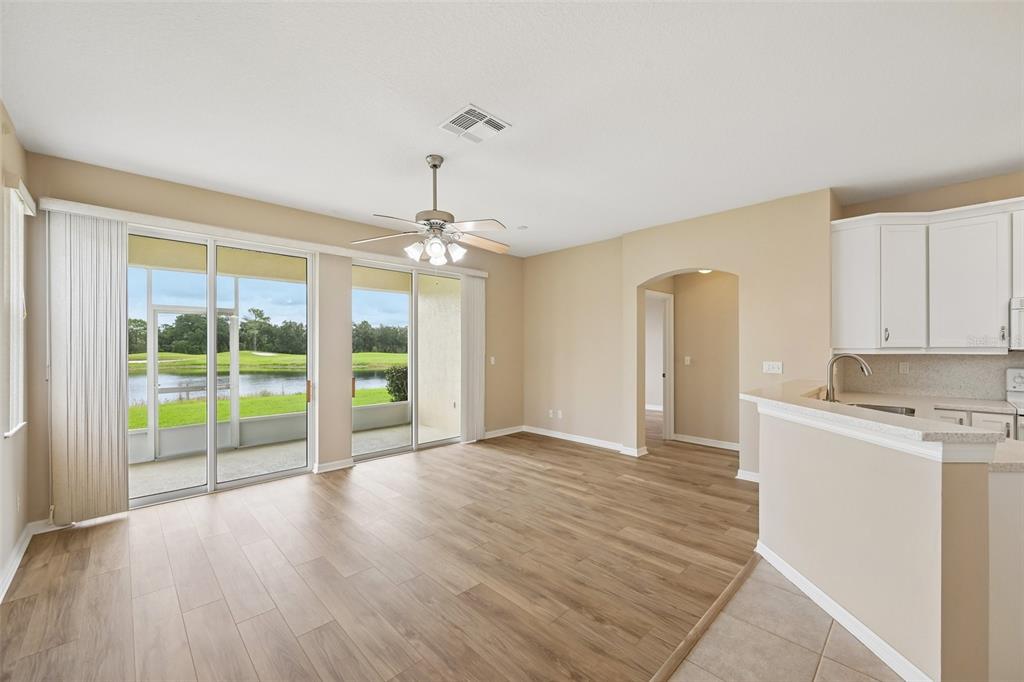 1933 INVERNESS GREENS DRIVE, SUN CITY CENTER, FL — photo 5 of 30