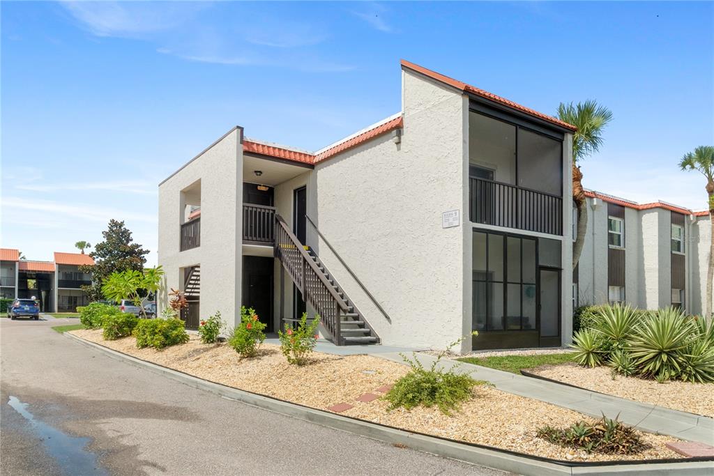3229 BENEVA ROAD UNIT 203
