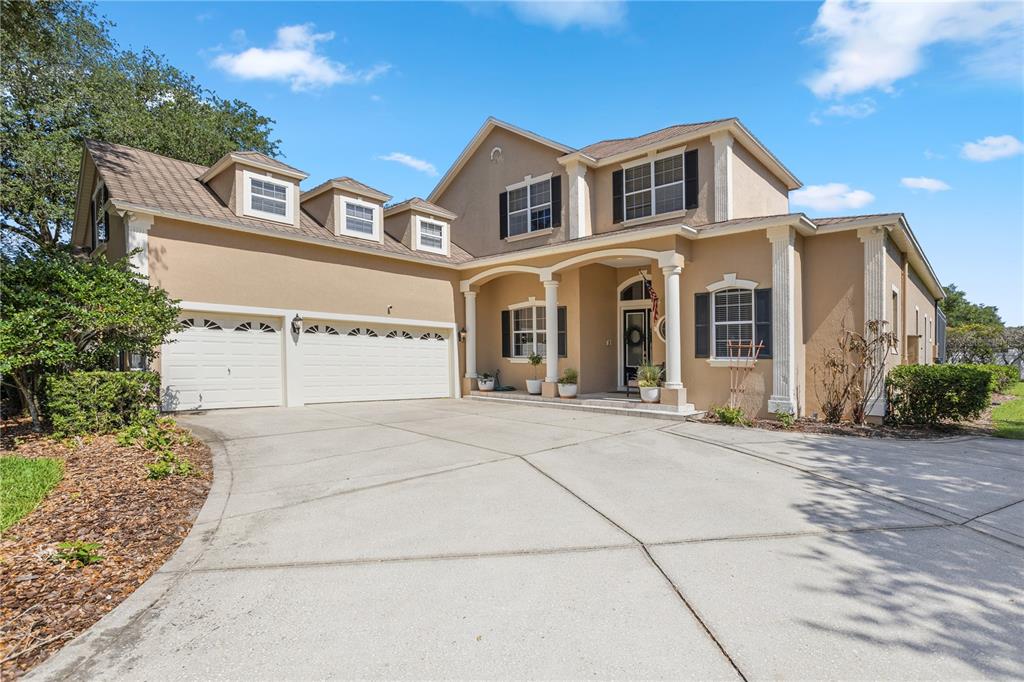 9527 QUEENSBURY COURT