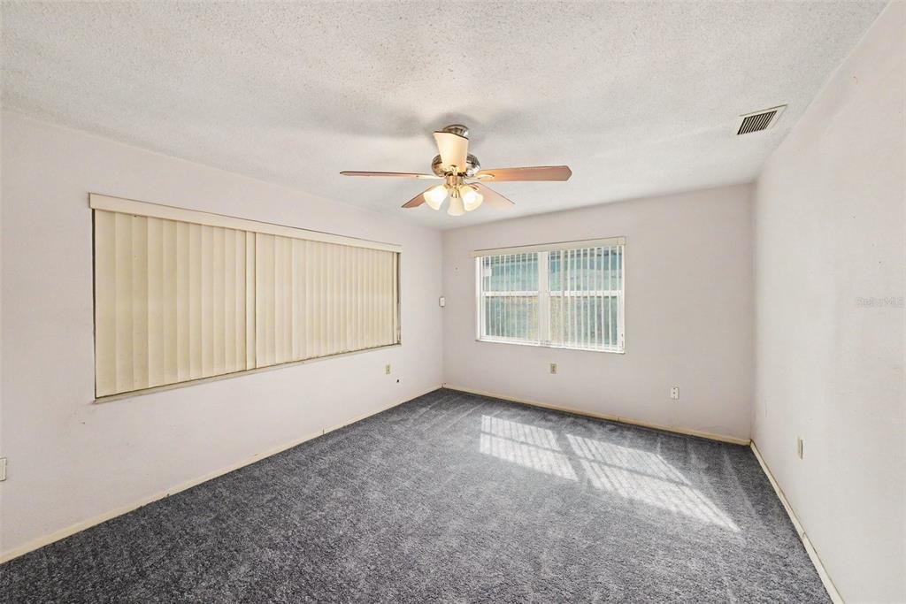 8130 MONARCH DRIVE, PORT RICHEY, FL — photo 5 of 8