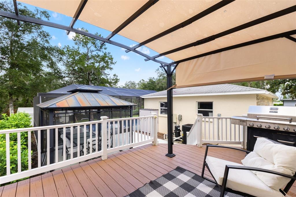 427 HOWELL AVENUE, BROOKSVILLE, FL — photo 4 of 70