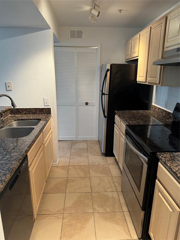 413 SUMMIT RIDGE PLACE UNIT 305, LONGWOOD, FL — photo 3 of 20