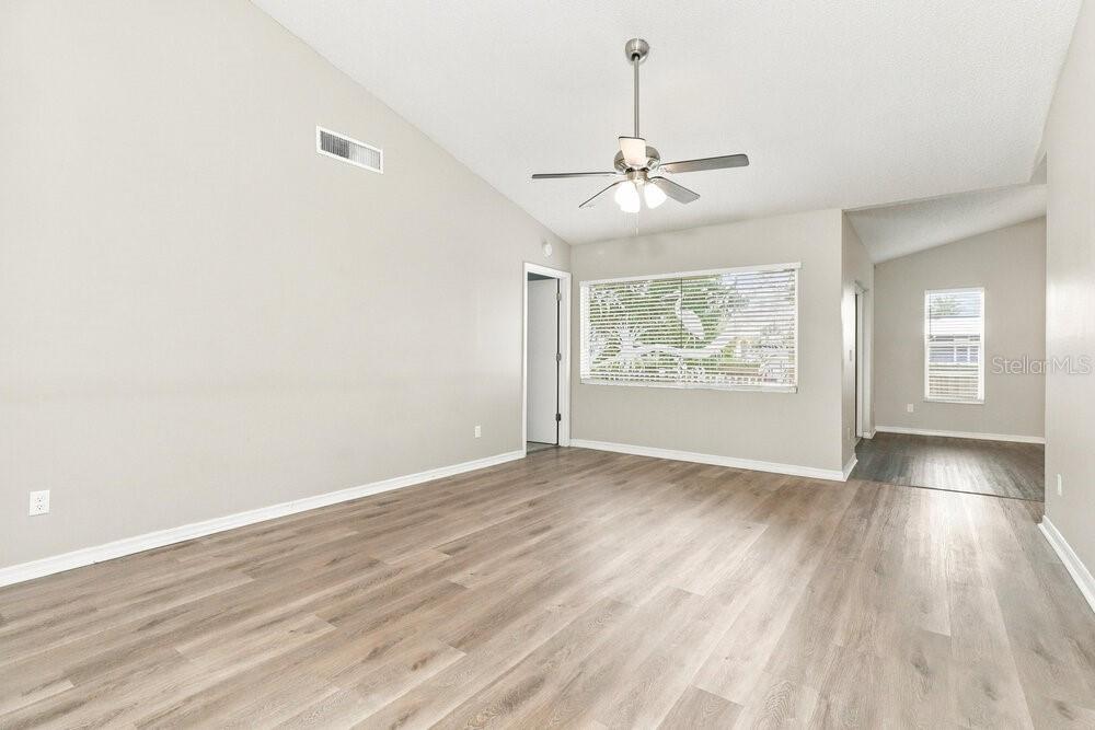 4360 GRANDWOOD LANE, NEW PORT RICHEY, FL — photo 5 of 16