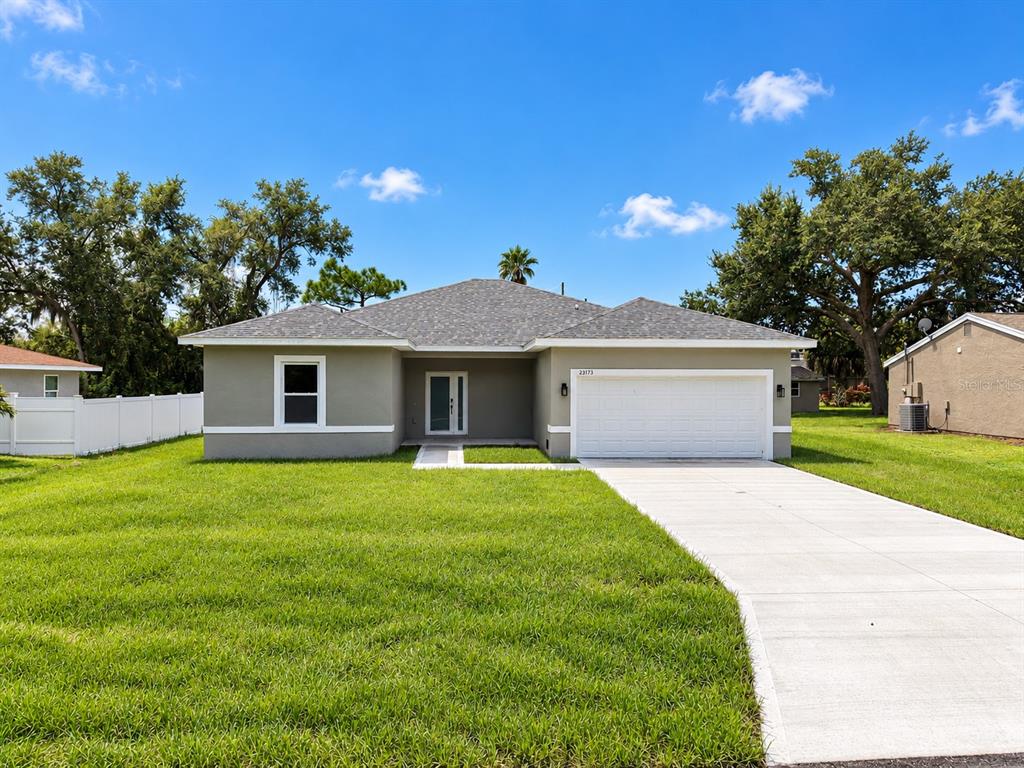 23173 GLEN AVENUE, PORT CHARLOTTE, FL — photo 2 of 30
