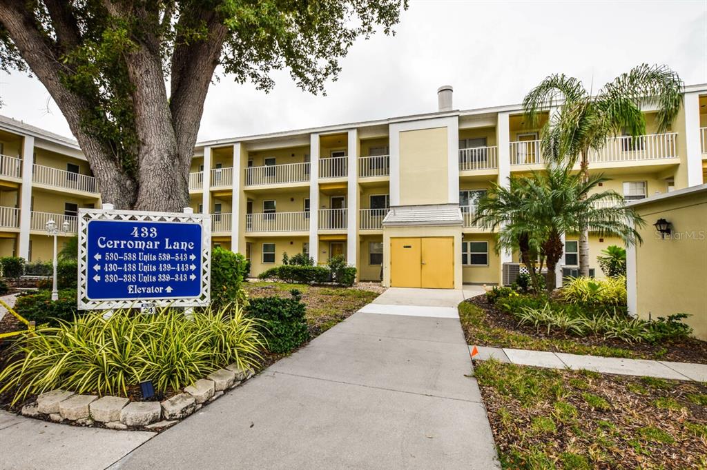 433 CERROMAR LANE UNIT 438