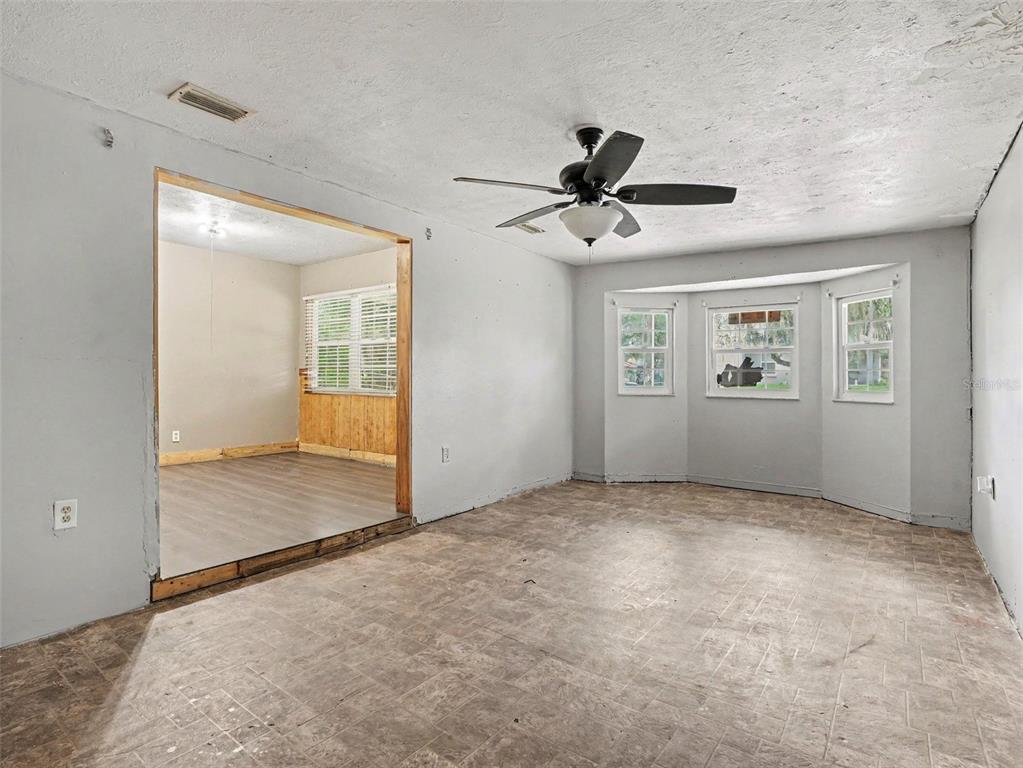 521 GREEN CIRCLE, FORT MEADE, FL — photo 5 of 30